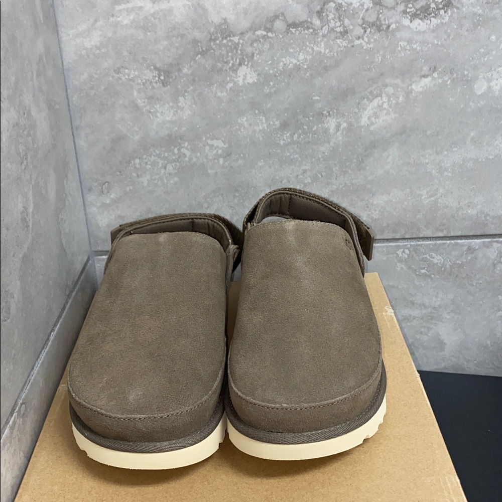 UGG GOLDENSTAR CLOG - Picture 2 of 5